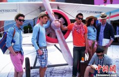 ��������ʱ������Ʒ���ڱ���·��չʾս����